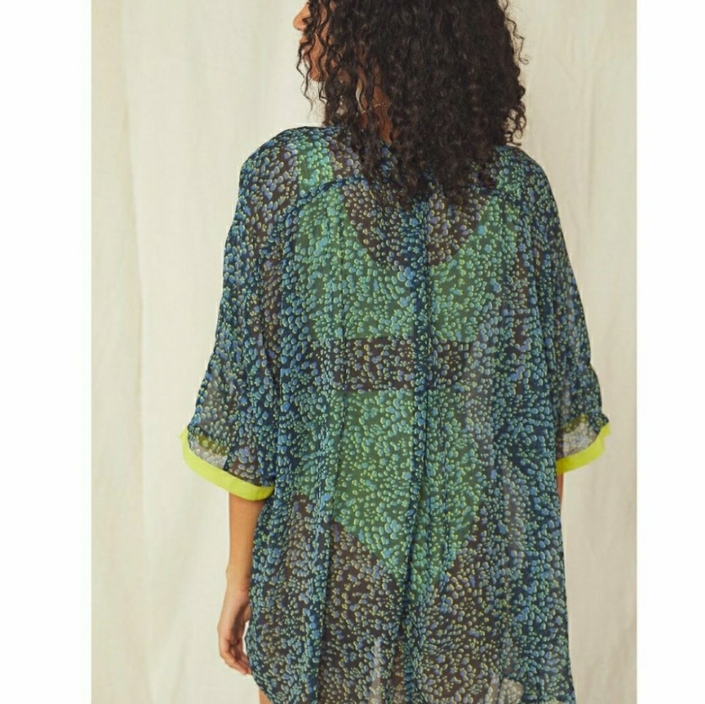 - 💯%Free people Printed High-Low CoverupTo - Picture 2 of 6